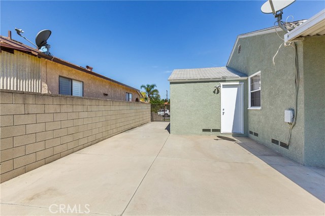 9226 Sideview Drive,Downey,CA 90240, USA