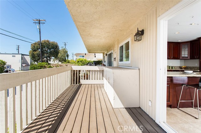 1200 Opal Street, Redondo Beach, California 90277, 3 Bedrooms Bedrooms, ,1 BathroomBathrooms,Residential,Sold,Opal,SB18087918