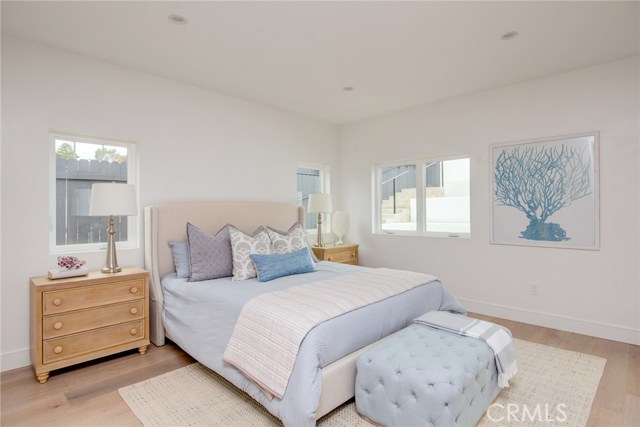 520 Maria Avenue, Redondo Beach, California 90277, 3 Bedrooms Bedrooms, ,2 BathroomsBathrooms,Residential,Sold,Maria,SB19272797