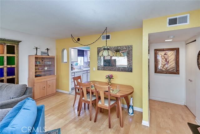 1334 12th Street, Manhattan Beach, California 90266, 2 Bedrooms Bedrooms, ,2 BathroomsBathrooms,Residential,Sold,12th,SB21023330