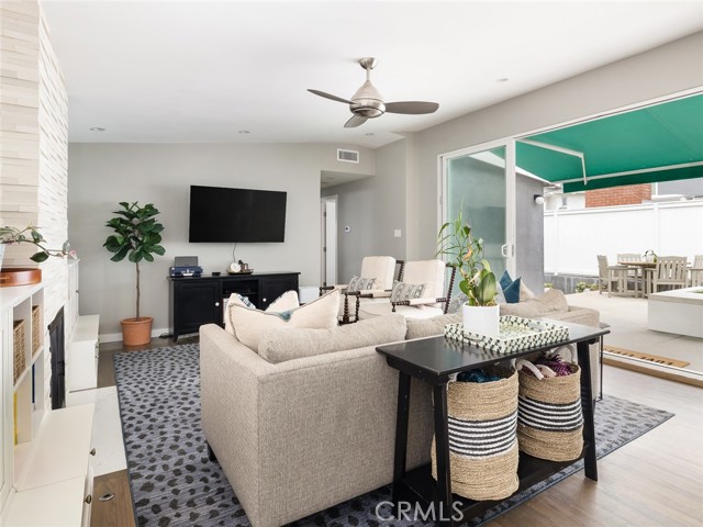 2204 Ardmore Avenue, Manhattan Beach, California 90266, 3 Bedrooms Bedrooms, ,2 BathroomsBathrooms,Residential,Sold,Ardmore,SB21089811