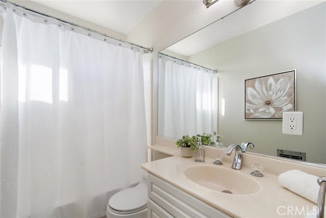 2208 Fisher Court, Redondo Beach, California 90278, 3 Bedrooms Bedrooms, ,1 BathroomBathrooms,Residential,Sold,Fisher,CV21009126