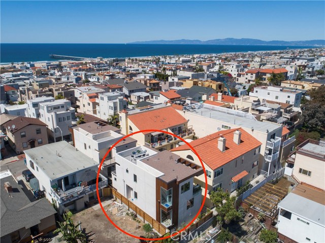 830 Loma Drive, Hermosa Beach, California 90254, 3 Bedrooms Bedrooms, ,2 BathroomsBathrooms,Residential,Sold,Loma,PV18054858