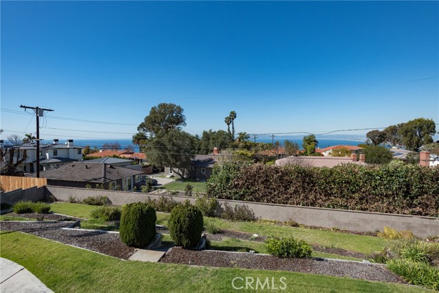 2213 Via Acalones, Palos Verdes Estates, California 90274, 3 Bedrooms Bedrooms, ,3 BathroomsBathrooms,Residential,Sold,Via Acalones,PV18074113