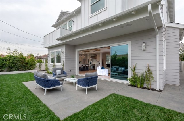 2306 Robinson Street, Redondo Beach, California 90278, 5 Bedrooms Bedrooms, ,4 BathroomsBathrooms,Residential,Sold,Robinson,PV18292659