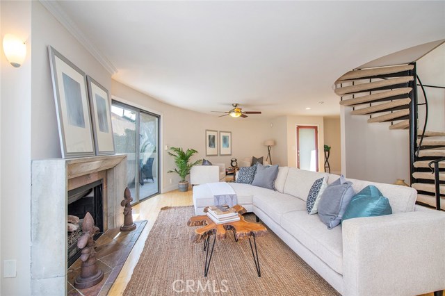 610 Guadalupe Avenue, Redondo Beach, California 90277, 3 Bedrooms Bedrooms, ,3 BathroomsBathrooms,Residential,Sold,Guadalupe,IN18242936