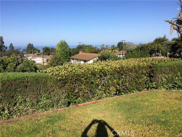 28405 Trailriders Drive, Rancho Palos Verdes, California 90275, 5 Bedrooms Bedrooms, ,3 BathroomsBathrooms,Residential,Sold,Trailriders,PV17117007