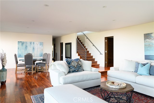 6061 Woodfern Drive, Rancho Palos Verdes, California 90275, 6 Bedrooms Bedrooms, ,4 BathroomsBathrooms,Residential,Sold,Woodfern,SB19042575