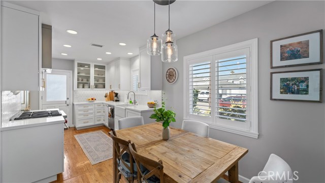 1906 Nelson Avenue, Redondo Beach, California 90278, 3 Bedrooms Bedrooms, ,2 BathroomsBathrooms,Residential,Sold,Nelson,SB21009016