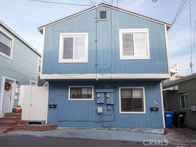 224 Bayview Dr, Hermosa Beach, California 90254, ,Residential Income,Sold,Bayview Dr,SB17258540