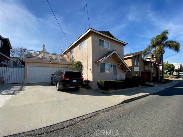1707 Green Lane, Redondo Beach, California 90278, 4 Bedrooms Bedrooms, ,2 BathroomsBathrooms,Residential,Sold,Green,SB20022718