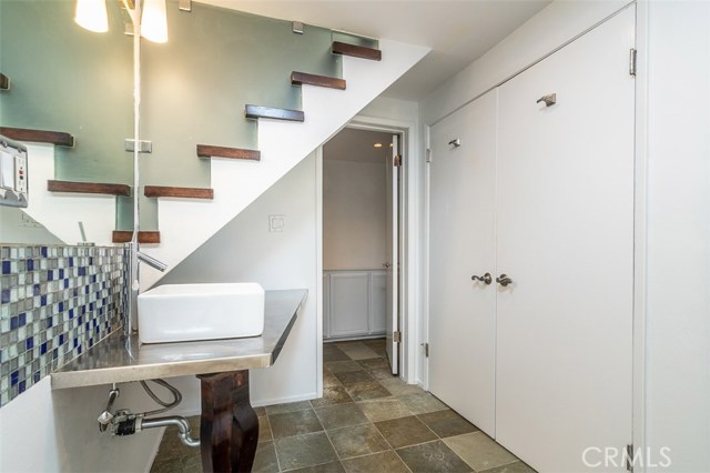 2322 Palos Verdes Drive, Palos Verdes Estates, California 90274, 2 Bedrooms Bedrooms, ,Residential,Sold,Palos Verdes,PV18187969