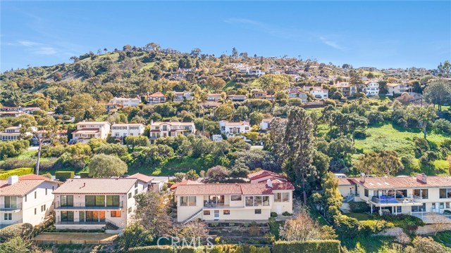 385 Palos Verdes Drive, Palos Verdes Estates, California 90274, 4 Bedrooms Bedrooms, ,3 BathroomsBathrooms,Residential,Sold,Palos Verdes,SB19027185