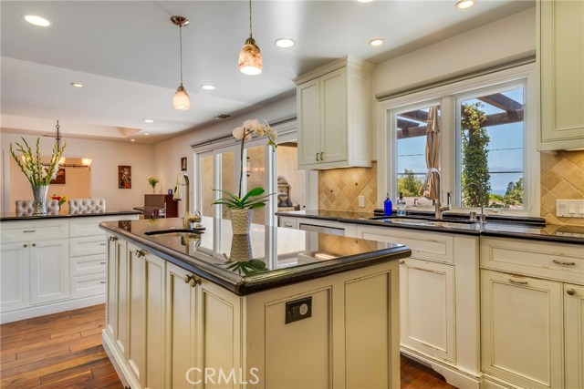 Very well built kitchen cabinets with maple wood, tongue and groove, and cushion close.