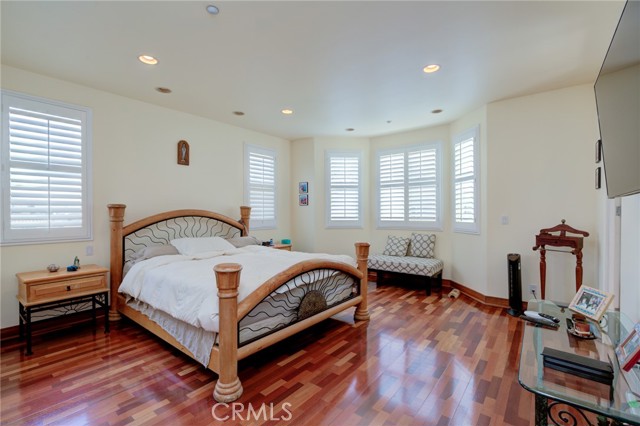 1303 Rindge Lane, Redondo Beach, California 90278, 4 Bedrooms Bedrooms, ,3 BathroomsBathrooms,Residential,Sold,Rindge,SB21073831