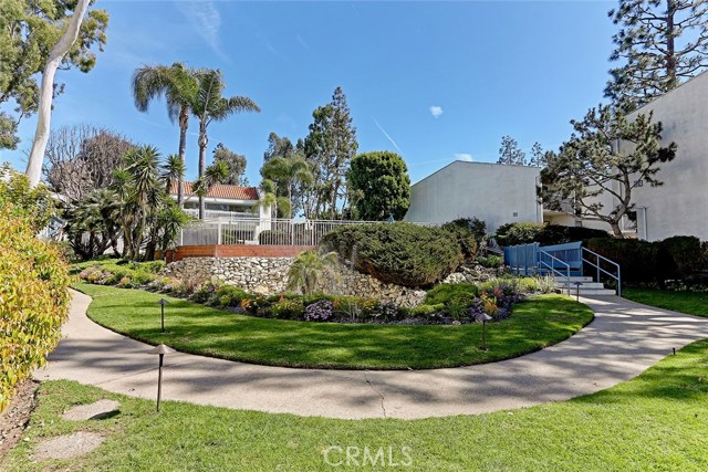 643 Prospect Avenue, Redondo Beach, California 90277, 3 Bedrooms Bedrooms, ,2 BathroomsBathrooms,Residential,Sold,Prospect,SB19057084