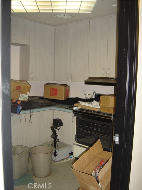 8th, 92411, ,Commercial,For Sale,8th,EV20129321