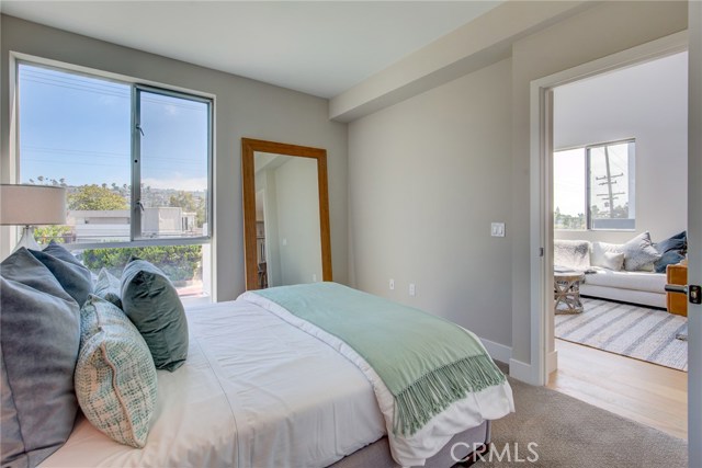 1920 Pacific Coast Highway, Redondo Beach, California 90277, 1 Bedroom Bedrooms, ,1 BathroomBathrooms,Residential,Sold,Pacific Coast Highway,OC20103454