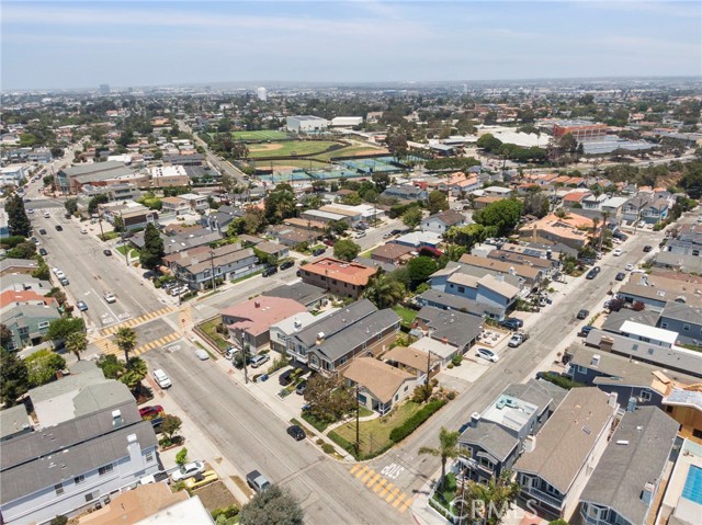 2030 Prospect Avenue, Hermosa Beach, California 90254, 3 Bedrooms Bedrooms, ,3 BathroomsBathrooms,Residential,Sold,Prospect,SB21151431