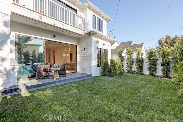 3405 Pine Avenue, Manhattan Beach, California 90266, 5 Bedrooms Bedrooms, ,4 BathroomsBathrooms,Residential,Sold,Pine,SB20165715