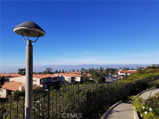 28127 Ridgepoint Court, Rancho Palos Verdes, California 90275, 3 Bedrooms Bedrooms, ,3 BathroomsBathrooms,Residential,Sold,Ridgepoint,SB17279924