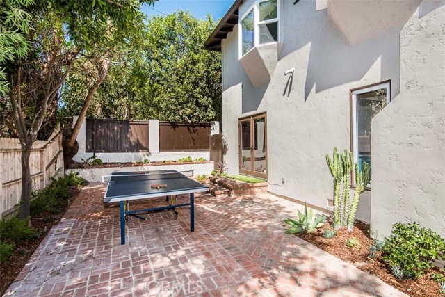 3211 Poinsettia Avenue, Manhattan Beach, California 90266, 5 Bedrooms Bedrooms, ,4 BathroomsBathrooms,Residential,Sold,Poinsettia,SB21171606