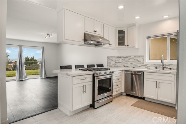 27926 Pontevedra Drive, Rancho Palos Verdes, California 90275, 4 Bedrooms Bedrooms, ,2 BathroomsBathrooms,Residential,Sold,Pontevedra,PV21023811