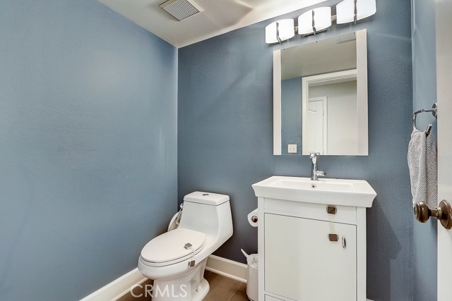 2104 Nelson Avenue, Redondo Beach, California 90278, 4 Bedrooms Bedrooms, ,3 BathroomsBathrooms,Residential,Sold,Nelson,SB20211994