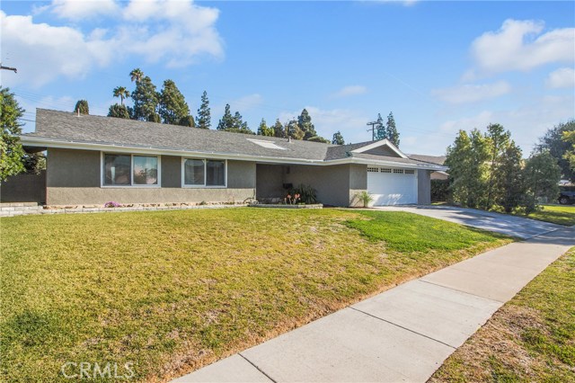 Photo of 931 Kingswood Drive, Placentia, CA 92870