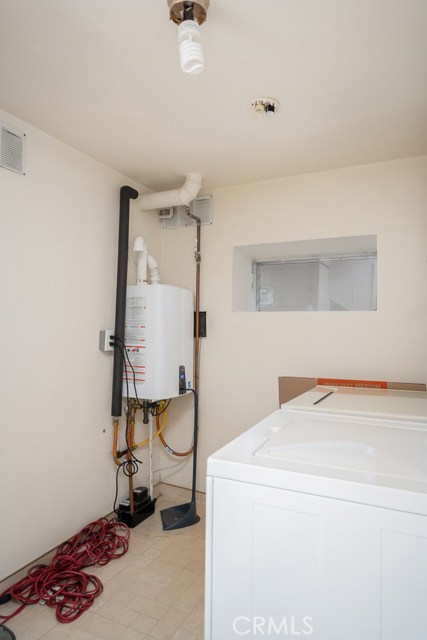 609 35th Street, Manhattan Beach, California 90266, 4 Bedrooms Bedrooms, ,1 BathroomBathrooms,Residential,Sold,35th,SB20233626