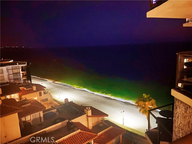 531 Esplanade, Redondo Beach, California 90277, 2 Bedrooms Bedrooms, ,2 BathroomsBathrooms,Residential,Sold,Esplanade,SB20162975