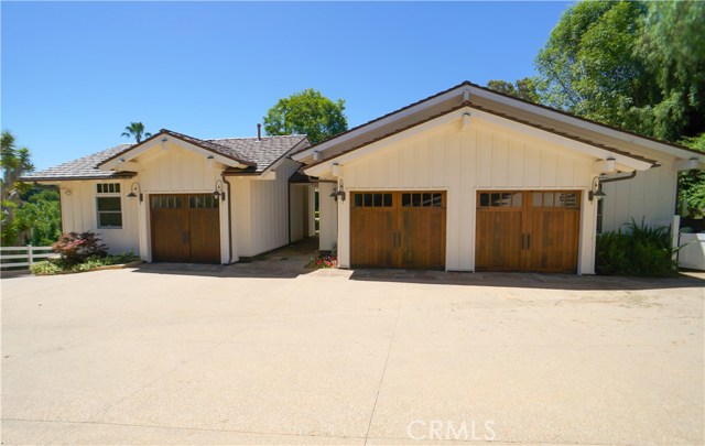 5 Chesterfield Road, Rolling Hills, California 90274, 4 Bedrooms Bedrooms, ,6 BathroomsBathrooms,Residential,Sold,Chesterfield,SB20111523