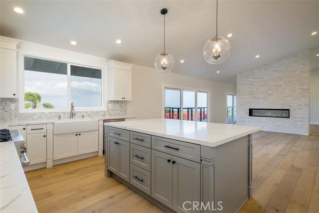 70 Rockinghorse Road, Rancho Palos Verdes, California 90275, 4 Bedrooms Bedrooms, ,3 BathroomsBathrooms,Residential,Sold,Rockinghorse,NP18103625