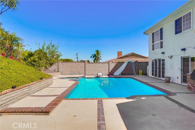 2065 Redondela Drive, Rancho Palos Verdes, California 90275, 4 Bedrooms Bedrooms, ,3 BathroomsBathrooms,Residential,Sold,Redondela,PV21037490