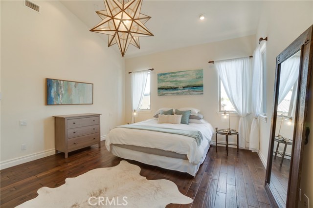 523 Lucia Avenue, Redondo Beach, California 90277, 4 Bedrooms Bedrooms, ,4 BathroomsBathrooms,Residential,Sold,Lucia,SB18107148