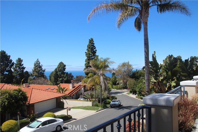 1237 Via Landeta, Palos Verdes Estates, California 90274, 4 Bedrooms Bedrooms, ,4 BathroomsBathrooms,Residential,Sold,Via Landeta,PV19068410