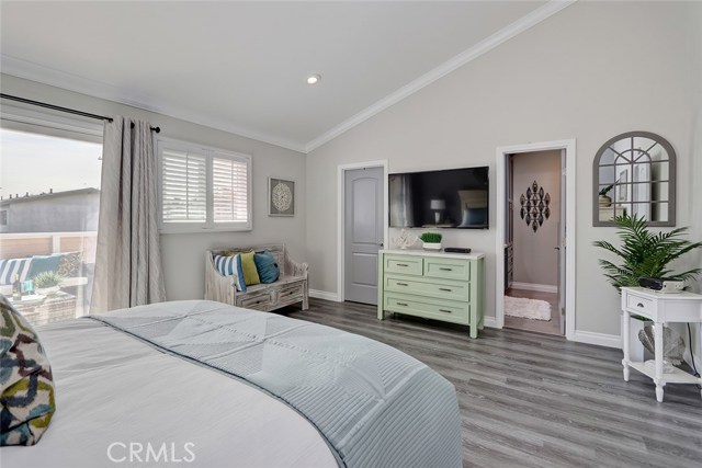 2300 Carnegie Lane, Redondo Beach, California 90278, 3 Bedrooms Bedrooms, ,2 BathroomsBathrooms,Residential,Sold,Carnegie,SB18281949