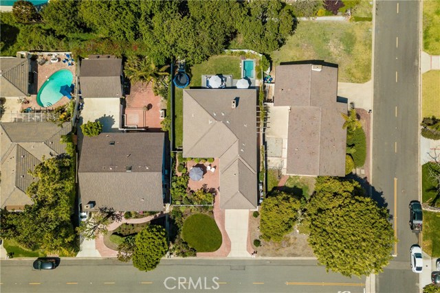 2809 Via De La Guerra, Palos Verdes Estates, California 90274, 4 Bedrooms Bedrooms, ,2 BathroomsBathrooms,Residential,Sold,Via De La Guerra,SB19088591