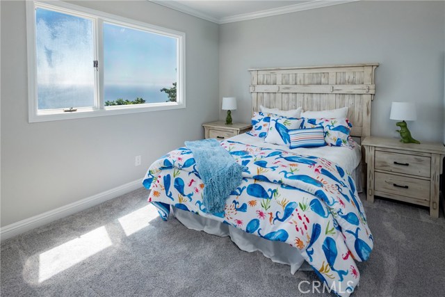 Second bedroom upstairs with Ocean View