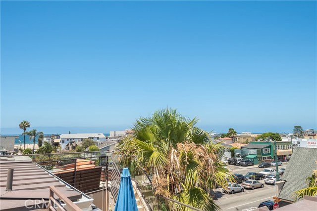 102 8th Street, Hermosa Beach, California 90254, 3 Bedrooms Bedrooms, ,3 BathroomsBathrooms,Residential,Sold,8th,SB20141586