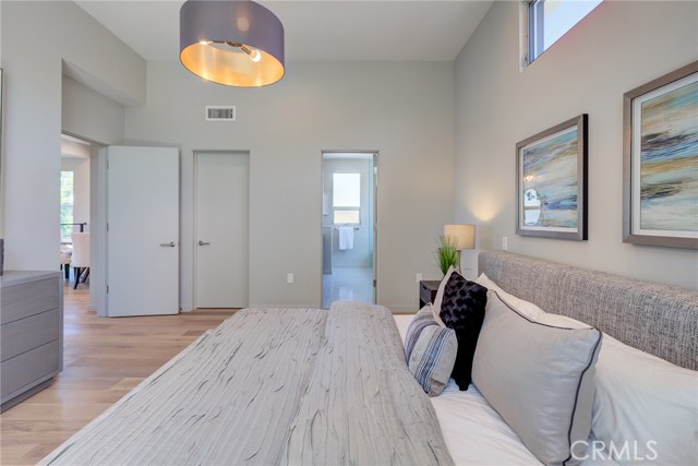 102 Prospect Avenue, Redondo Beach, California 90277, 3 Bedrooms Bedrooms, ,1 BathroomBathrooms,Residential,Sold,Prospect,SB19223229