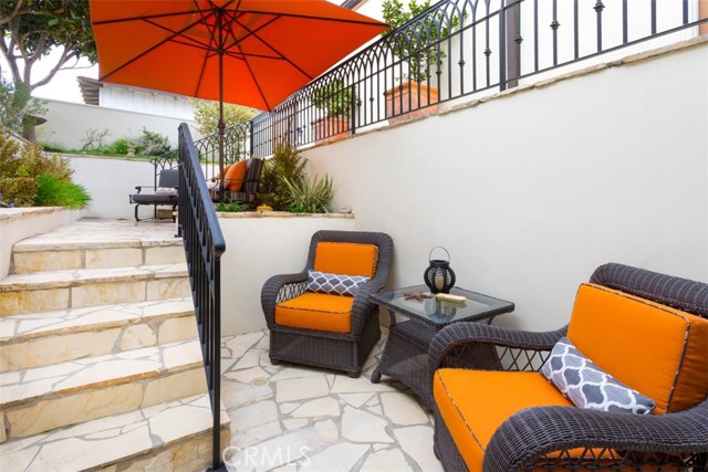 755 31st Street, Manhattan Beach, California 90266, 4 Bedrooms Bedrooms, ,4 BathroomsBathrooms,Residential,Sold,31st,SB19068029