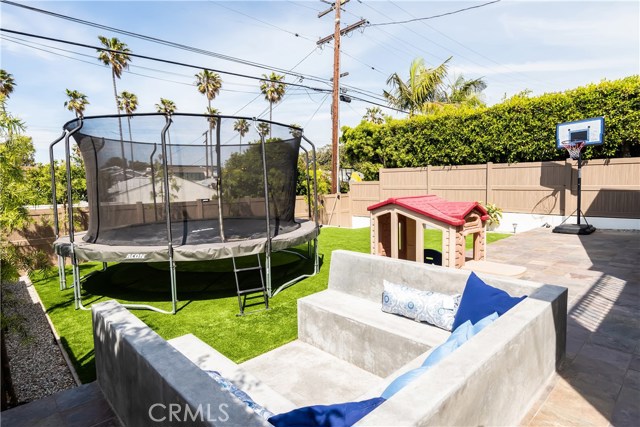 613 Avenue A, Redondo Beach, California 90277, 5 Bedrooms Bedrooms, ,6 BathroomsBathrooms,Residential,Sold,Avenue A,SB19091188