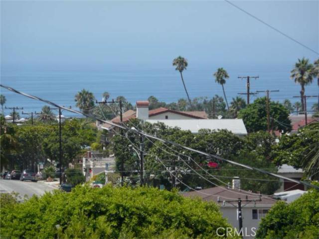 802 Pearl Street, Redondo Beach, California 90277, 4 Bedrooms Bedrooms, ,5 BathroomsBathrooms,Residential,Sold,Pearl,V09097066