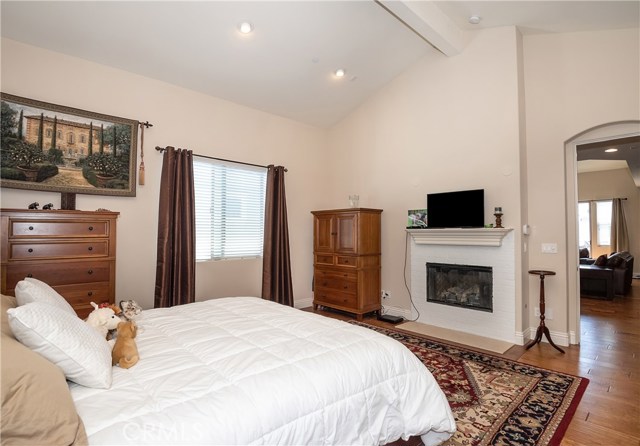 219 Juanita Avenue, Redondo Beach, California 90277, 4 Bedrooms Bedrooms, ,4 BathroomsBathrooms,Residential,Sold,Juanita,SB19181884