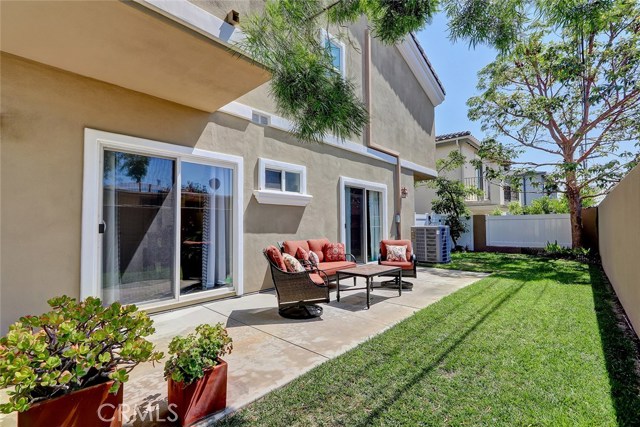 Both hardscape and lawn area are perfect for outdoor entertaining.