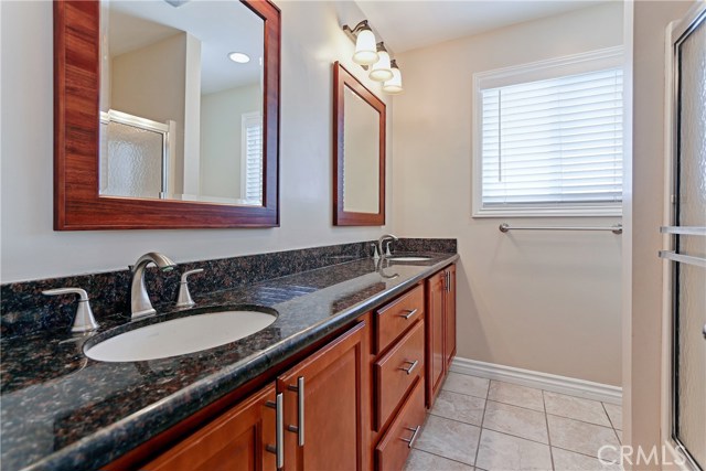 1217 24th Street, Hermosa Beach, California 90254, 3 Bedrooms Bedrooms, ,3 BathroomsBathrooms,Residential,Sold,24th,SB18287542