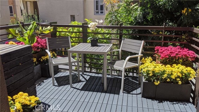 2 Bed Home for Sale in Hawthorne, California