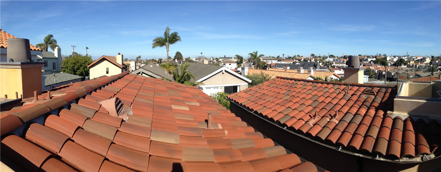 Panoramic city and mountain views from the roof deck