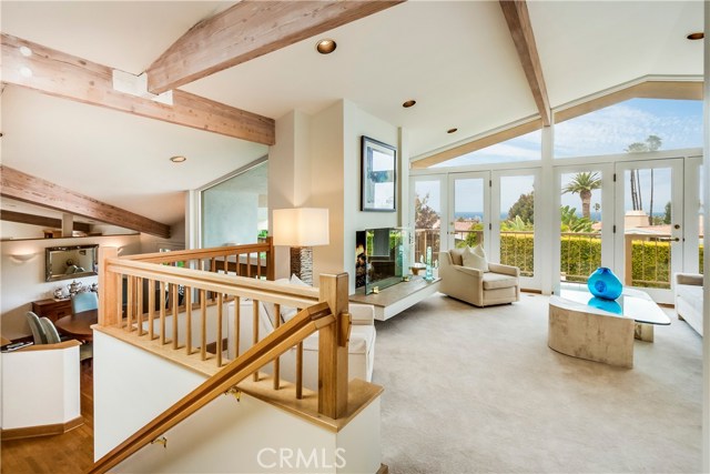 1562 Granvia Altamira, Palos Verdes Estates, California 90274, 4 Bedrooms Bedrooms, ,3 BathroomsBathrooms,Residential,Sold,Granvia Altamira,PV18116853